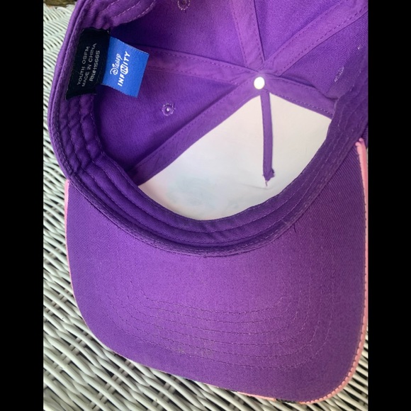 Disney Princess Hat. Elsa, Anna & Rapunzel. - Picture 3 of 5